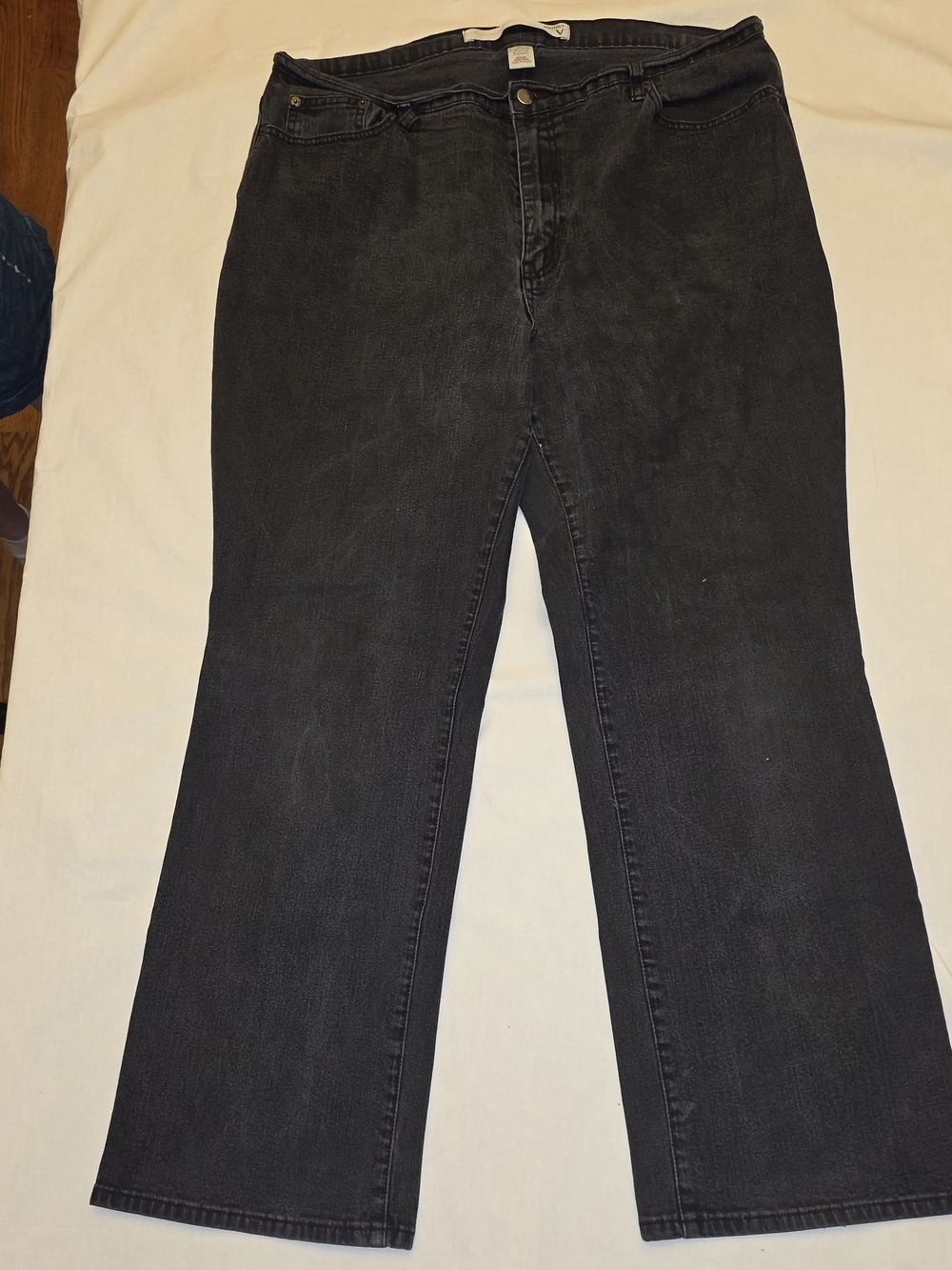 Venezia Black Boot Cut Women's Jeans sz 22